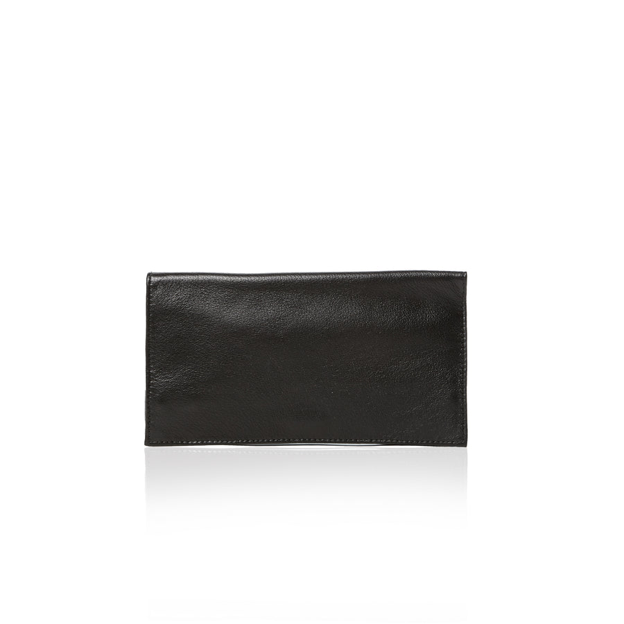 black clutch