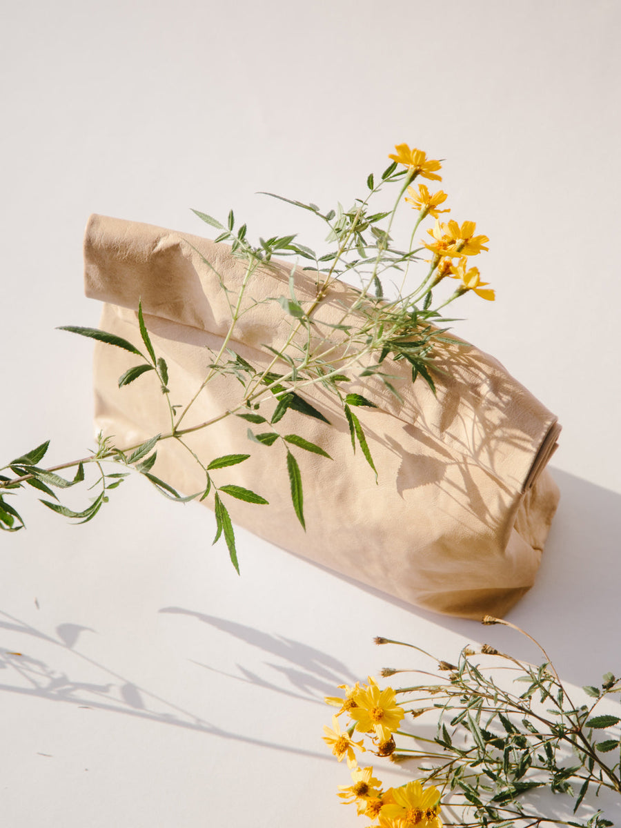 The Lunch — Tan