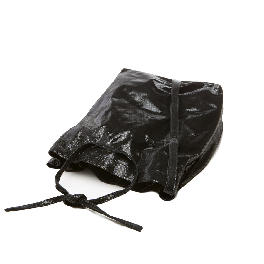 Marie Turnor Poubelle black rain